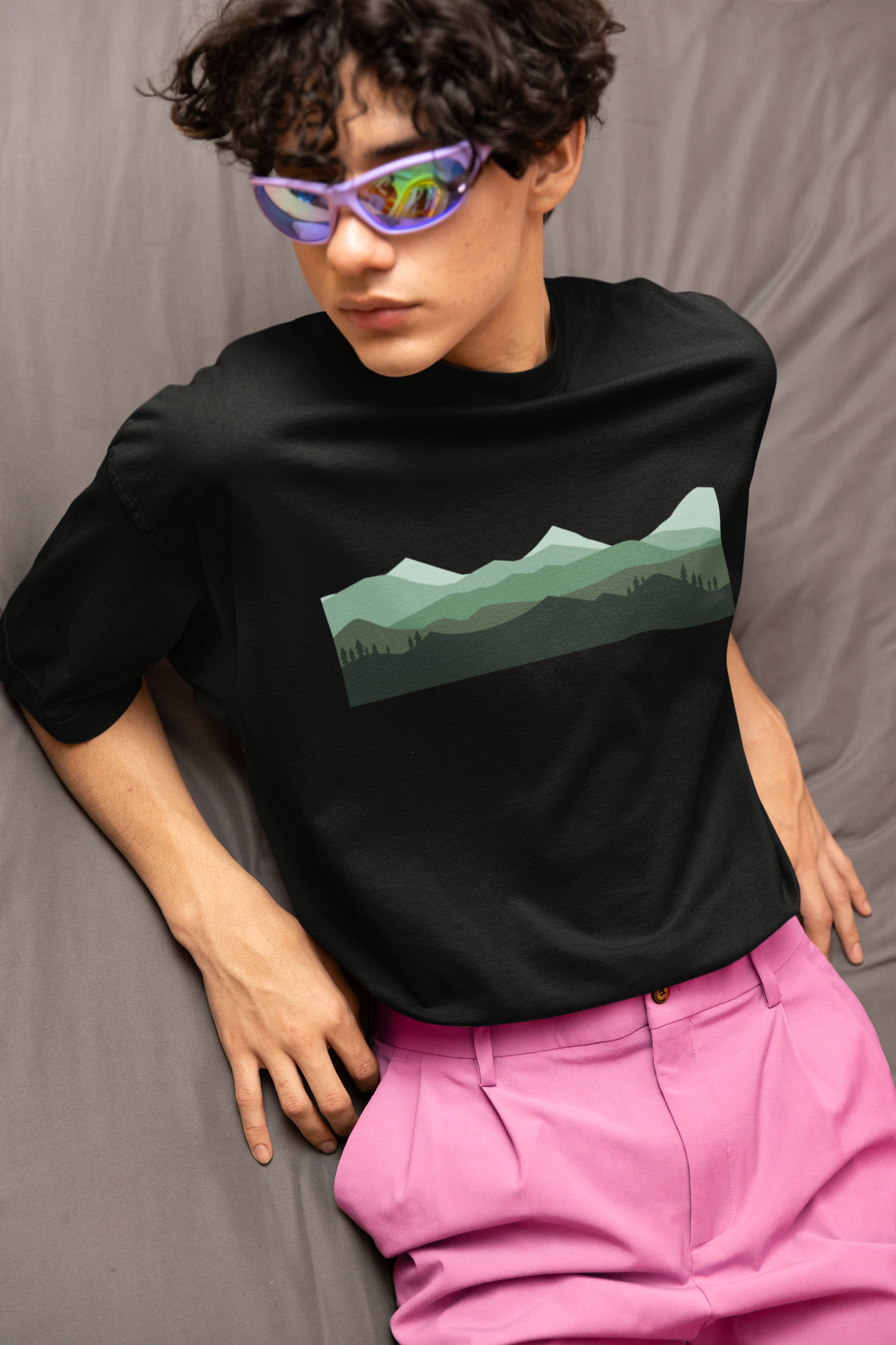 Guided Peaks – Mountain & Compass Oversized Tee