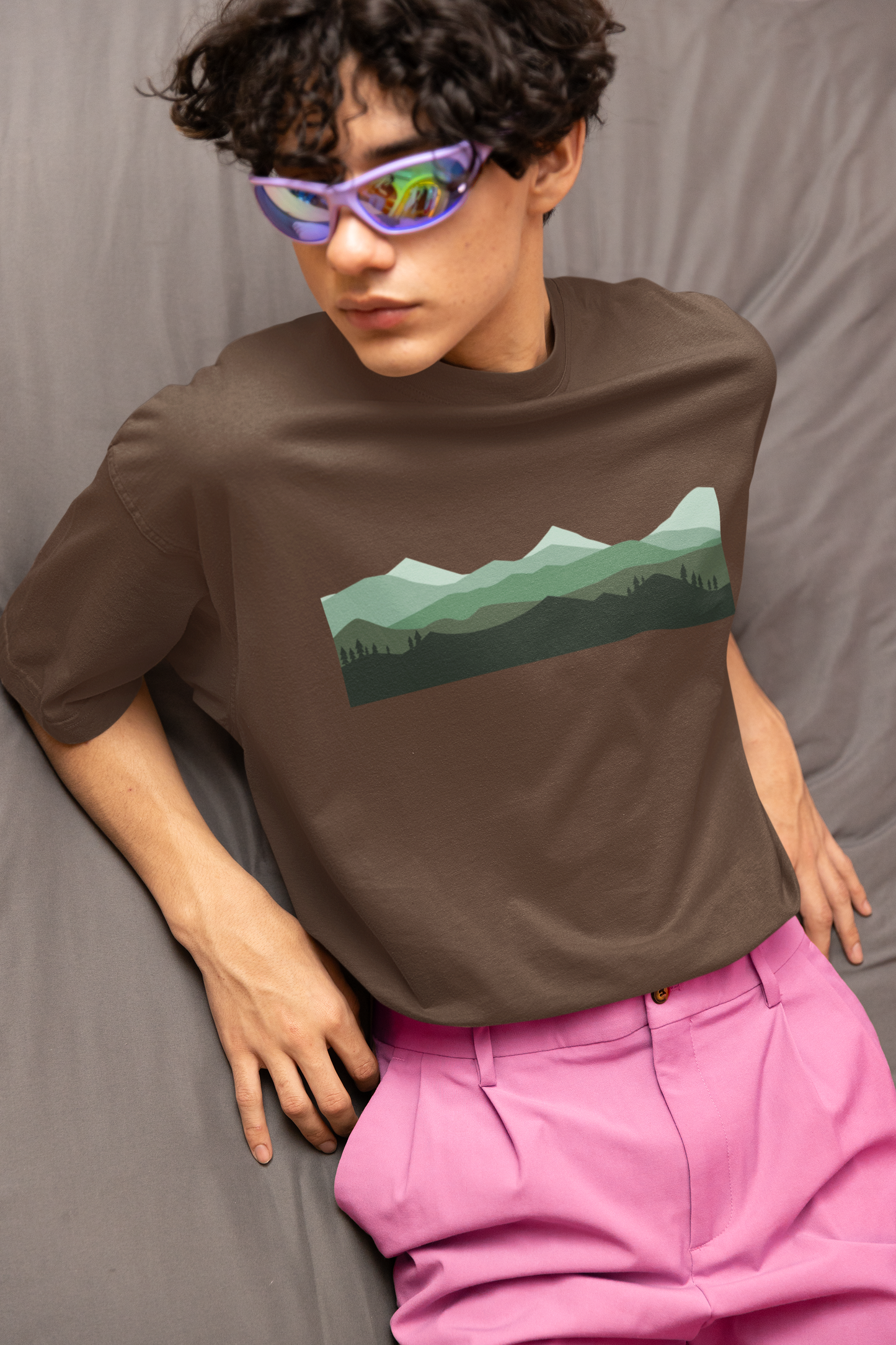 Guided Peaks – Mountain & Compass Oversized Tee